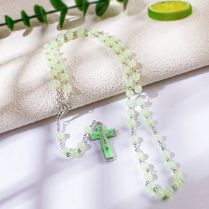 <span class=keywords><strong>Rosario</strong></span> croce <span class=keywords><strong>luce</strong></span> notturna fabbrica all'ingrosso acrilico luminoso perline 8mm croce <span class=keywords><strong>rosario</strong></span> cattolico - Product Image 2