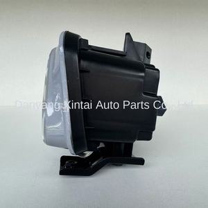 Feu antibrouillard avant pour camion Isuzu New 700P, modèle de pare-chocs Qingling XT-N700P-004, compatible avec les pièces automobiles NPR - Product Image 3