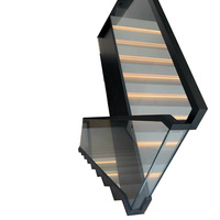 Rampe d'escalier en verre pour villa de style minimaliste moderne ; Escaliers en acier avec profilés en acier intégrés ; Balcon extérieur 304