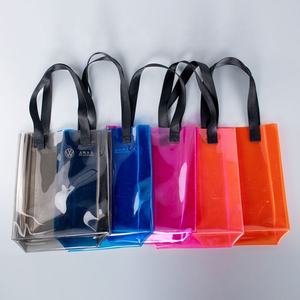 Promotion en gros grande capacité femmes clair PVC sac fourre-tout fermeture ouverte personnalisé imprimé étanche Transparent à la mode - Product Image 2