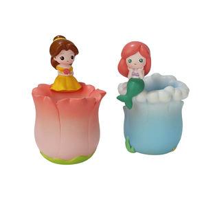 Vente en gros personnalisé résine dessin animé princesse dessin animé stylo conteneur blanc <span class=keywords><strong>neige</strong></span> <span class=keywords><strong>belle</strong></span> <span class=keywords><strong>au</strong></span> <span class=keywords><strong>bois</strong></span> <span class=keywords><strong>dormant</strong></span> <span class=keywords><strong>belle</strong></span> sirène décoration cadeaux - Product Image 4