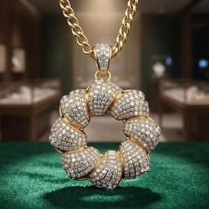 Pendentif Hiphop en Moissanite de Fournisseur Indien, Bijou Fin Confortable à Porter au Quotidien, Disponible à un Prix Raisonnable - Product Image 2