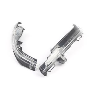 Luz Intermitente de Señal de Giro para Espejo Lateral Exterior 4M0949101A 4M0949102A para <span class=keywords><strong>Audi</strong></span> Q5 SQ5 Q7 SQ7 Q8 SQ8 2017-2025 - Product Image 3