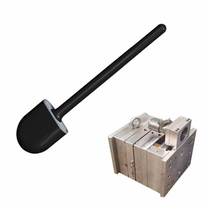 Molde de Inyección de Plástico de Alta Precisión Personalizado para Escobillas de Inodoro - Product Image 2