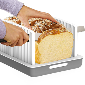 เครื่องตัดขนมปังแบบปรับระดับได้สำหรับทำขนมปังโฮมเมด ปรับความกว้างและความหนาได้ พับเก็บได้ ขนาดกะทัดรัด พร้อมถาดรองเศษขนมปัง - Product Image 1