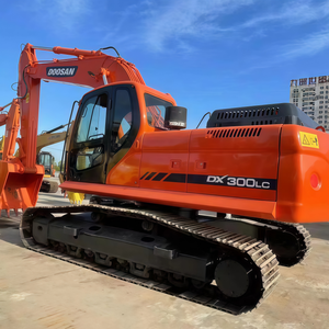 Used Doosan 300 Crawler Excavator DH300 2022 <b>Model</b> 29.6 Ton Good Condition 0.16m Bucket Hydraulic Pump Fully Hydraulic System - Product Image 1