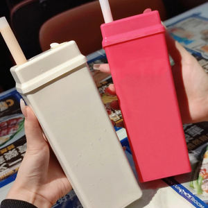 ขวดนมใส ขวดน้ำพลาสติกทรงเหลี่ยม กล่องนมพกพา ใช้ซ้ำได้ ปลอดสาร BPA ป้องกันการรั่วซึม - Product Image 3