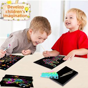 Papel Mágico para Rascar Arcoíris, Hojas de Papel para Rascar Negro para Niños con Lápiz de Madera, Pincel Suave y Plantillas de Dibujo - Product Image 2