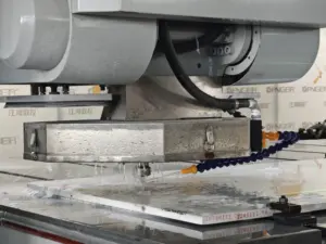 5 Axis CNC Machinery GQ-3220DS Bridge Saw Blade Marble Granite Quartz Stone Cutting Machine With Suction Moving