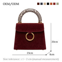 Weinrote Wildleder-Tragetasche mit Anpassbarem Python-Print-Griff, Strukturierte Handtasche für Damen, Täglicher Gebrauch, OEM-Anpassung