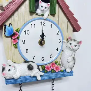 Horloge murale créative chat mignon en résine personnalisable