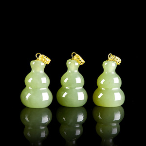 Juego de Colgantes de Calabaza Tridimensional de <span class=keywords><strong>Jade</strong></span> Verde Hetian de Material Antiguo con Cierre de <span class=keywords><strong>Oro</strong></span> de 18k, <span class=keywords><strong>Jade</strong></span> Natural - Product Image 3