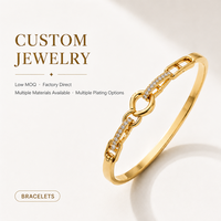Mosen Minimalistisches Gold-Gliederarmband Personalisiertes Pavé-Kristall-Armreif Großhandelslieferant