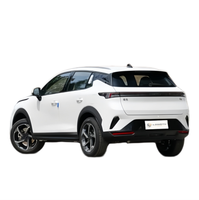 Lynk Co 06 1.5T DCT SUV Véhicule intelligent de luxe compact pour les acheteurs étrangers