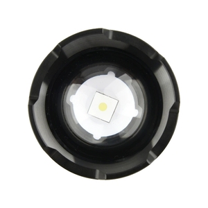 TG-SD302 LCD điện hiển thị đèn pin lumen cao có thể sạc lại zoom siêu sáng <span class=keywords><strong>TORCH</strong></span> ánh sáng chiến thuật dẫn cắm trại đèn pin - Product Image 3