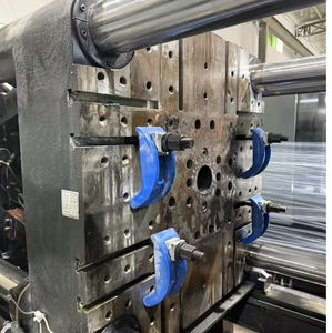 Sử dụng 400 tấn servo Máy ép phun cho các sản phẩm nhựa sản xuất thành phần cốt lõi bao gồm động cơ - Product Image 4