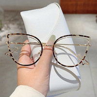 Gafas LG47 de estilo europeo americano inspiradas en Instagram, con diseño hueco, efecto ojo de gato, bisagras de resorte y lentes con filtro de luz azul, aptas para lentes graduadas.