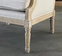 Vintage Französischer Landhausstil Holz-Armlehnstuhl zum Sonderpreis für Hochzeiten, Hotels und Events