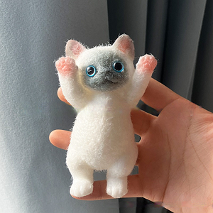 Jouet chat moelleux en TPR, jouet sensoriel anti-stress en forme d'animal, couleurs arc-en-ciel, pour enfants et adultes - Product Image 2