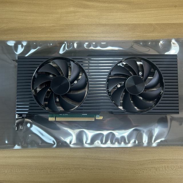 RTX 3090 24GB Graphics Card: a CUDA Powerhouse for Deep Learning, Large AI Models, 3D Modeling, Rendering, and Design.