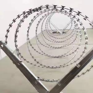 Alambre de Púas de Acero Inoxidable Galvanizado en Caliente, Superficie de Exportación BTO22 65, Jaula de Alambre de Púas, Línea de Borde, Malla de Alambre de Púas - Product Image 2