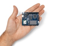 Carte de développement Arduino UNO Q 2 Go LPDDR4 16 Go eMMC Qualcomm QRB2210 STM32U585 Dual Brain Linux SBC Edge AI IoT