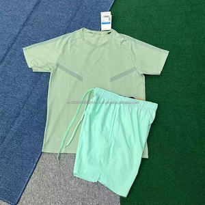 Nouvel ensemble de survêtement décontracté 2 pièces en soie glacée à séchage rapide avec petits crochets, collection été 2026 de la marque Sport - Product Image 5