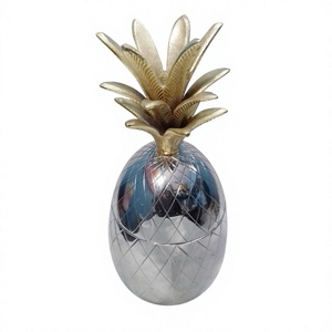 Nickle Plaqué Ananas Sculpture Décoratif Objectc Or Fleur Top Vente Ananas Cadeau Artisanat Métal Objet Événement Décor À La Maison - Product Image 1