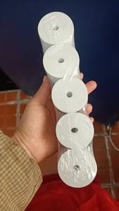 Rollos Jumbo de papel térmico de 48gsm, carretes de papel POS, sin BPA, 70gsm, tamaño OEM, papel de <span class=keywords><strong>cajero</strong></span> térmico para impresora térmica <span class=keywords><strong>ATM</strong></span> - Product Image 4