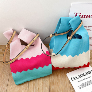 <span class=keywords><strong>Borsa</strong></span> Tote da Spiaggia All'<span class=keywords><strong>uncinetto</strong></span> <span class=keywords><strong>Fatta</strong></span> <span class=keywords><strong>a</strong></span> <span class=keywords><strong>Mano</strong></span> di Alta Qualità, Colorata, <span class=keywords><strong>a</strong></span> Maglia, <span class=keywords><strong>a</strong></span> Secchiello, Traforata - Product Image 3