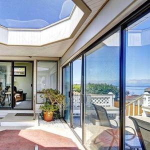 Puerta Corredera de Vidrio Reforzada Personalizada de Fábrica, Puerta Corredera de Aluminio de Triple Riel para Balcón y Separación de Salas de Estar - Product Image 4