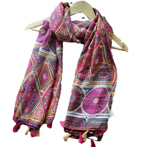 Foulard Scarf Hijab Supplier Wholesale Soft Touch Voile Women Custom Chiffon Autumn Ethnic Totem Stylish Scarfs For Women