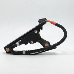 Engrenage d'arbre à cames Dongfanghong DB-YT002X pour tracteurs YTO - Haute performance et accélérateur Dongfanghong - Product Image 2