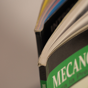 Impresión de Libros de Texto Educativos con Encuadernación Perfecta, Diseño Personalizado, Material Didáctico de Tapa Blanda - Product Image 1