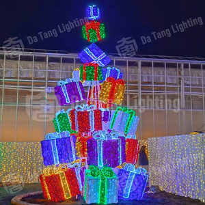 Christmas <b>Tree</b> With Gift Box Motif <b>Light</b> <b>LED</b> Outdoor Festival Landscape Decoration - Product Image 3