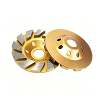 Meule diamantée en forme de bol de 4 pouces, utilisée pour divers matériaux en pierre tels que le marbre et les revêtements de sol. Personnalisable.