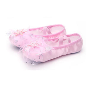 Scarpette da ballo per ragazze, in raso, con fiocco - Product Image 1