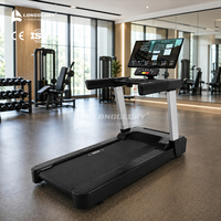 Tapis roulant commercial électrique avec écran HD de 32 pouces et fonction de mise en miroir, idéal pour les clubs de fitness et l'entraînement cardio – Vente directe usine