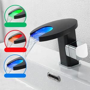 Grifos Mezcladores <span class=keywords><strong>de</strong></span> Lavabo <span class=keywords><strong>de</strong></span> Lujo <span class=keywords><strong>de</strong></span> Latón Dorado Eléctricos <span class=keywords><strong>de</strong></span> un Solo Orificio para Montaje en Cubierta con Diseño Moderno, Válvula <span class=keywords><strong>de</strong></span> Cerámica y <span class=keywords><strong>Cascada</strong></span> LED - Product Image 6