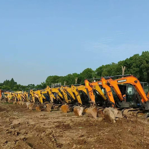 Excavadoras de cadenas medianas y grandes de alta calidad de marcas reconocidas, pocas horas de trabajo, buen estado visual. Productos inspeccionables. - Product Image 3