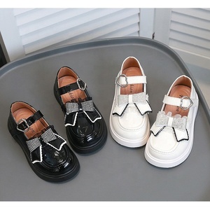 Scarpe <span class=keywords><strong>in</strong></span> Pelle Stile Britannico con Fiocco, Scarpe Basse Nere alla Moda per Studentesse, Uso Quotidiano Estivo - Product Image 1