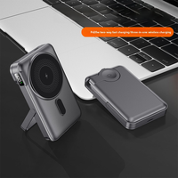 Power Bank Magnetik Nirkabel 3-in-1 Baru, Pengisian Cepat Kapasitas Tinggi 10000mAh, Layar LED, Penyangga untuk Jam Tangan dan Earphone Terintegrasi