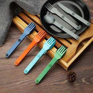 Beeman Juego <span class=keywords><strong>de</strong></span> vajilla portátil magnética 3 en 1 <span class=keywords><strong>de</strong></span> aluminio <span class=keywords><strong>de</strong></span> alta calidad Fácil <span class=keywords><strong>de</strong></span> llevar Cuchillo Tenedor Cuchara para acampar y picnics - Product Image 1