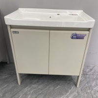Meuble de salle de bain rectangulaire moderne avec lavabo intégré, suspendu au mur, idéal pour les hôpitaux et les entrepôts