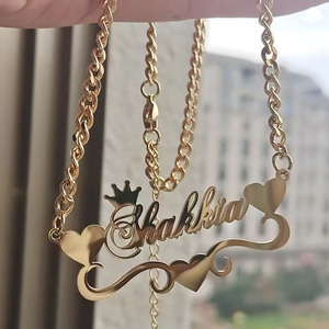 Collana con Ciondolo a Cuore Personalizzabile con Nome, Gioielli alla Moda per Donne e Ragazze, Collana con Iniziale in Acciaio Inossidabile Placcato Oro - Product Image 1