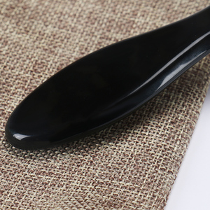 Cepillo de pelo de acetato colorido personalizado 22cm cepillo de pelo de gran tamaño <span class=keywords><strong>para</strong></span> uso doméstico cepillo de pelo de peluquería de masaje de moda <span class=keywords><strong>para</strong></span> <span class=keywords><strong>mujeres</strong></span> - Product Image 6
