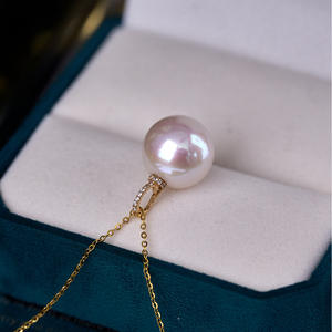 เวนชี่จี้มุกน้ำจืดขนาด 12-13 มม. พร้อมโซ่เงิน S925 ทรงกลม แสงเงาสวยงามไร้ตำหนิ รุ่น 24304 - Product Image 4