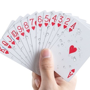 Venta Directa de Fábrica, Cartas de Póker de PVC Impresas con Logotipo Personalizado, Resistentes al Agua y al Desgaste, de Doble Cara, con Caja de Papel - Product Image 6