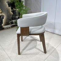 Fauteuil de salle à manger en cuir véritable pour hôtel, chaise de loisirs pour salon d'hôtel 5 étoiles avec siège en velours et bois de chêne ou de noyer pour restaurant