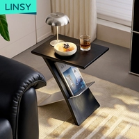 Mesa Auxiliar Irregular Moderna de Roble Rojo LINSY, Mesa Única en Forma de C con Porta Revistas para Sala de Estar y Dormitorio LS593J2-C